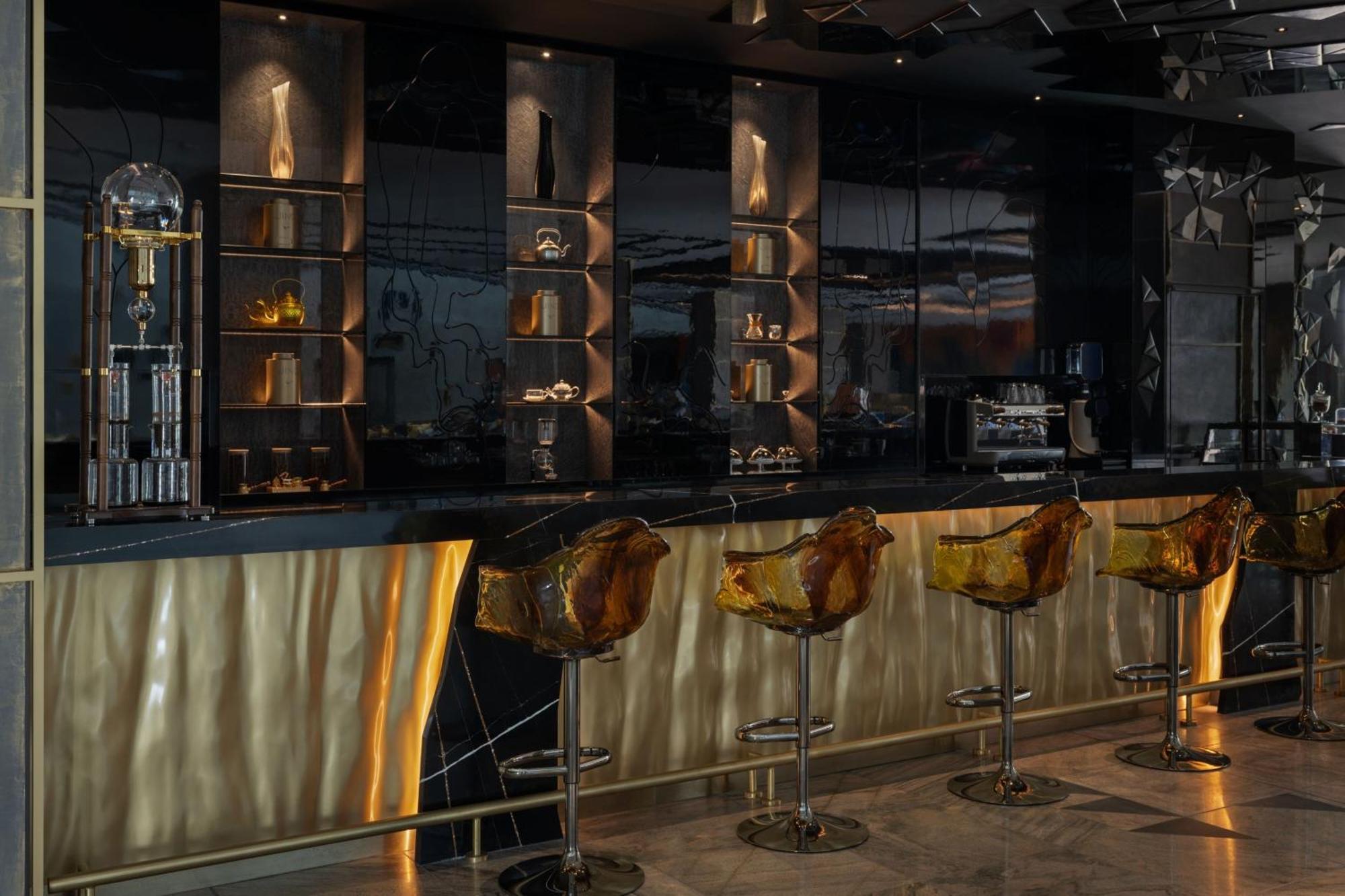 Hotel W Dubai - The Palm Esterno foto The bar at the 101 bar